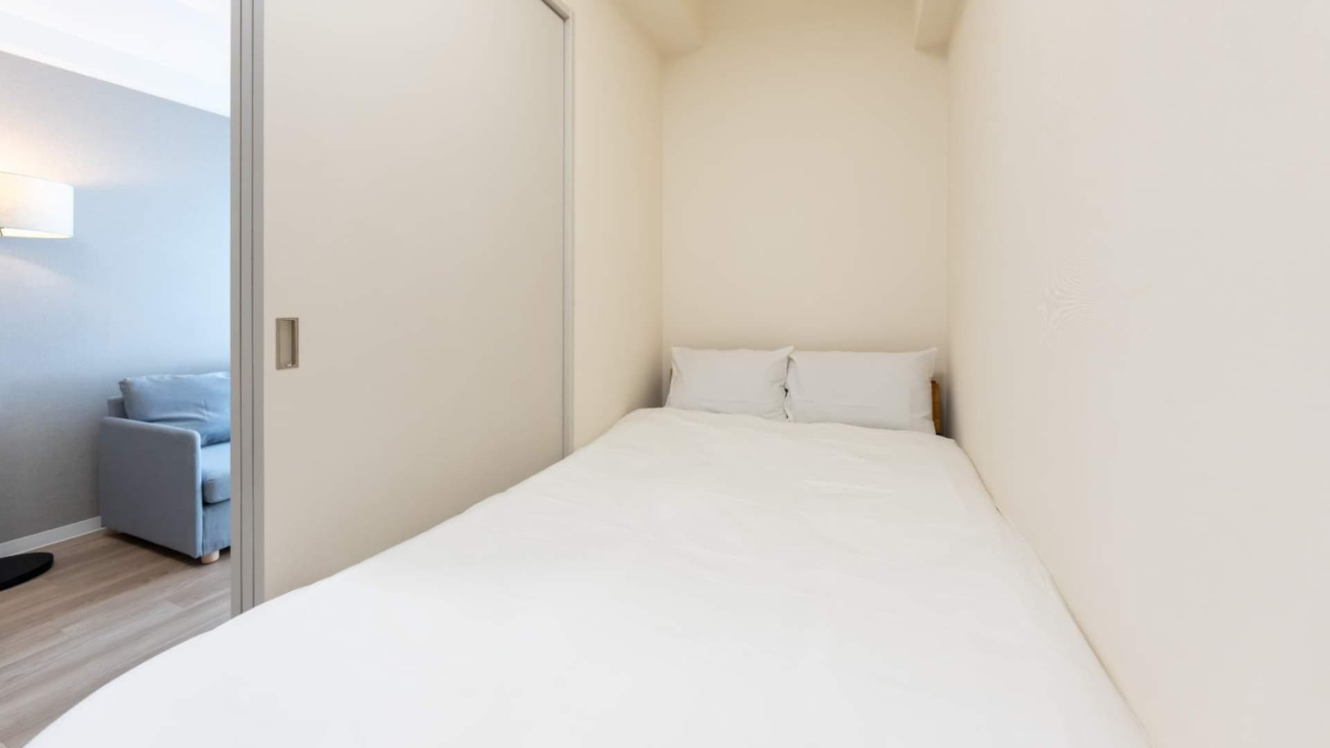 Room image 9
