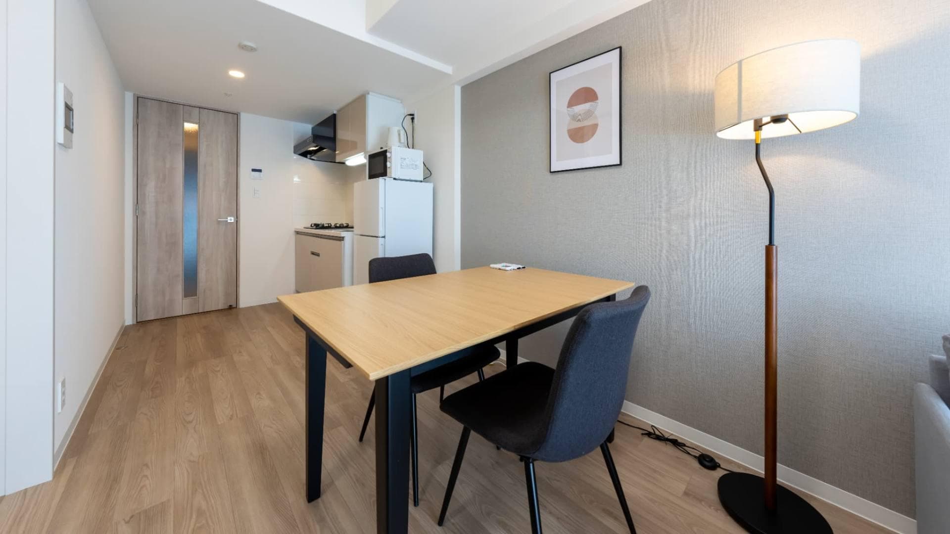 Room image 11