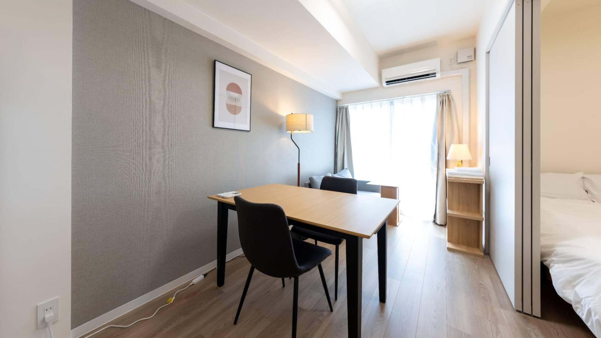 Room image 13
