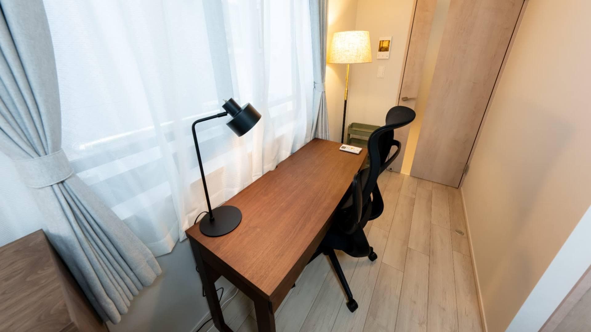 Room image 10