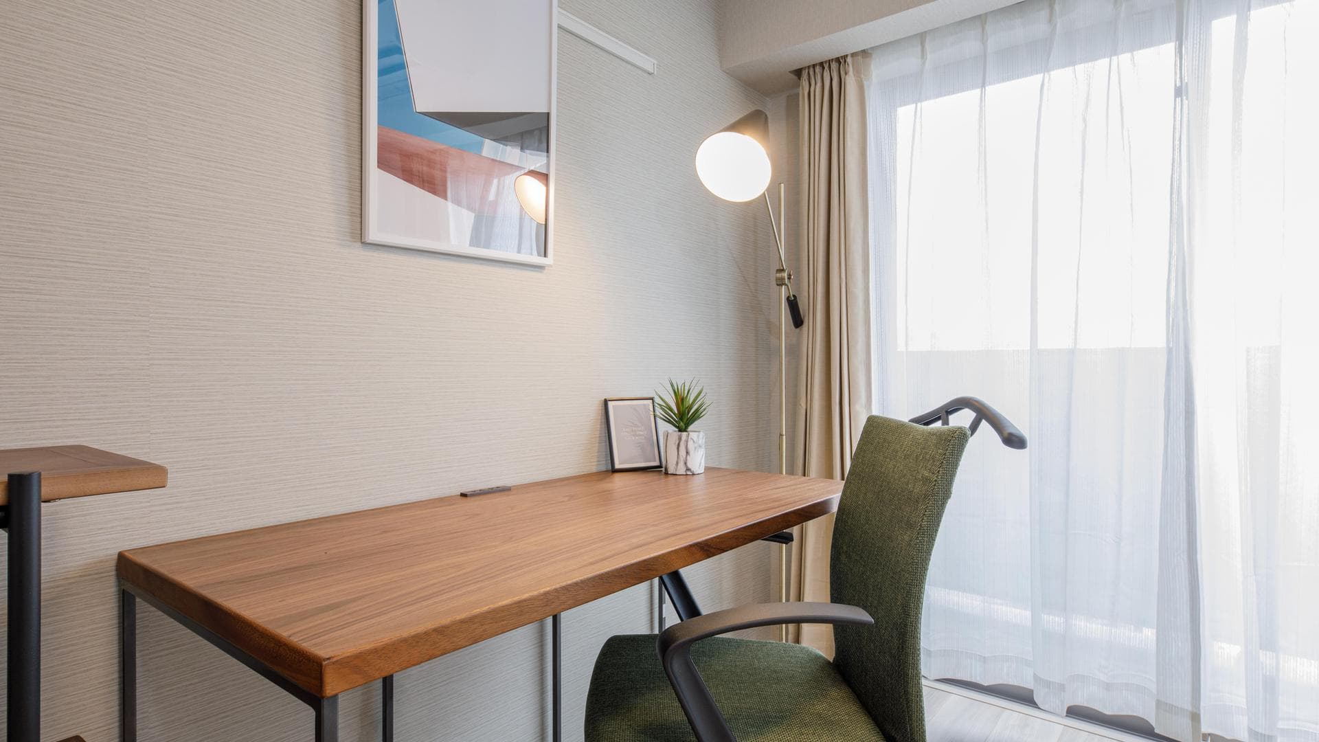 Room image 9