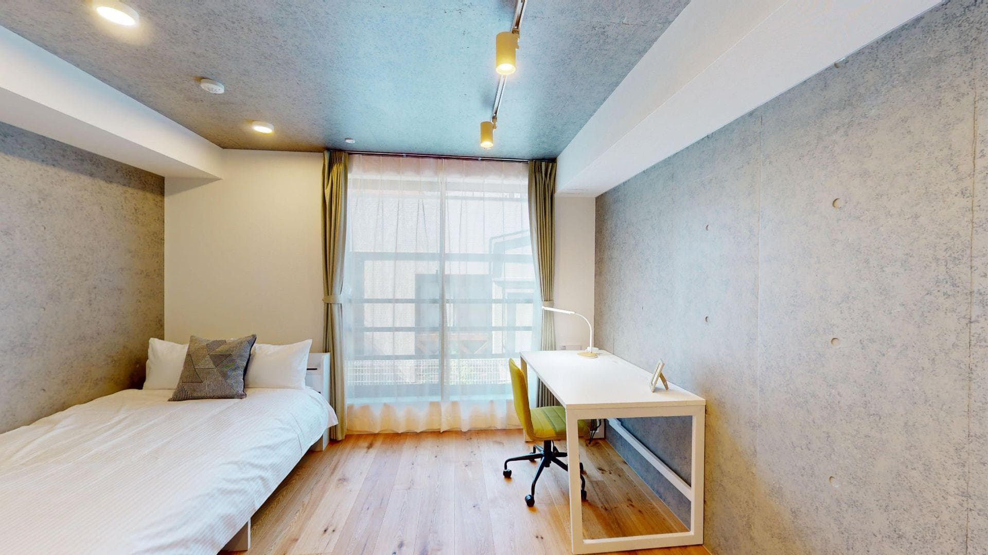 Room Image 18002997