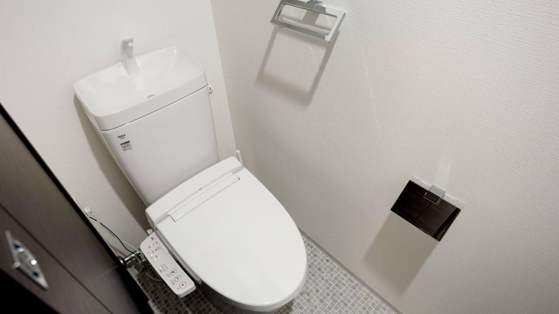 Room image 10