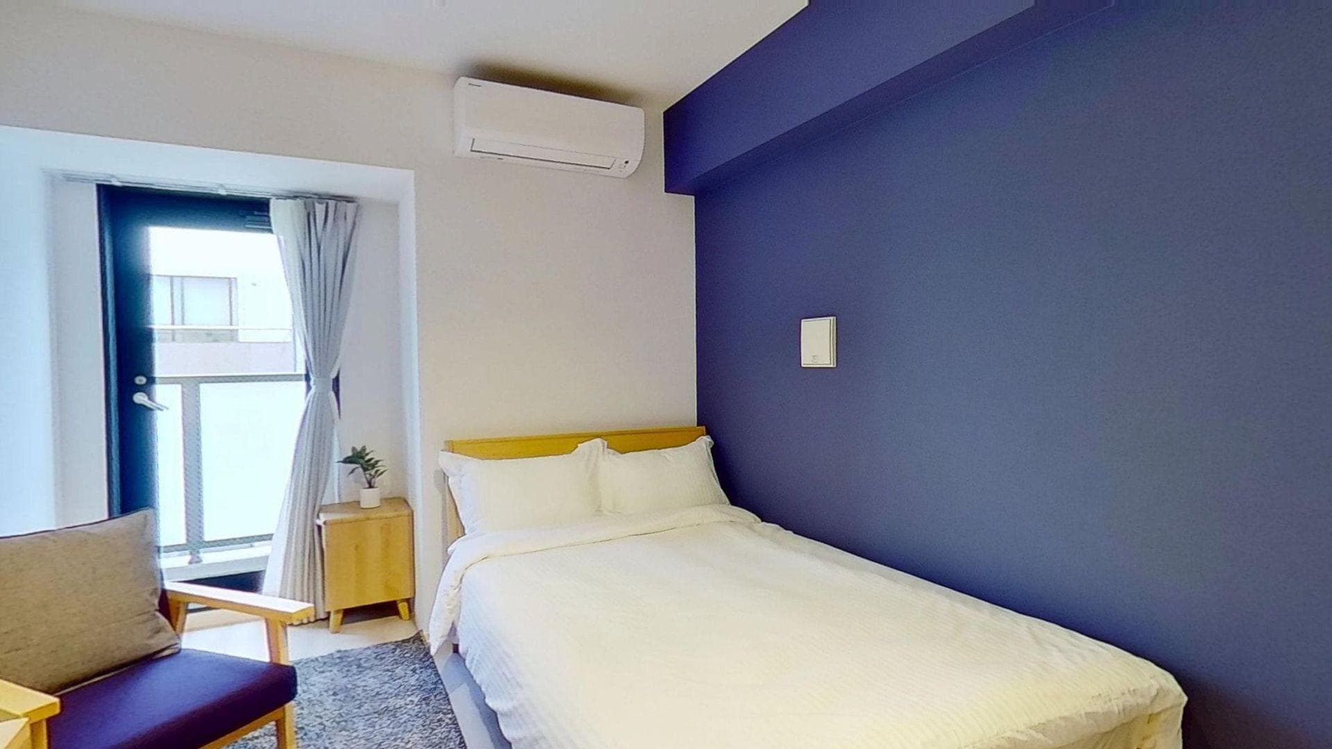 Room image 10