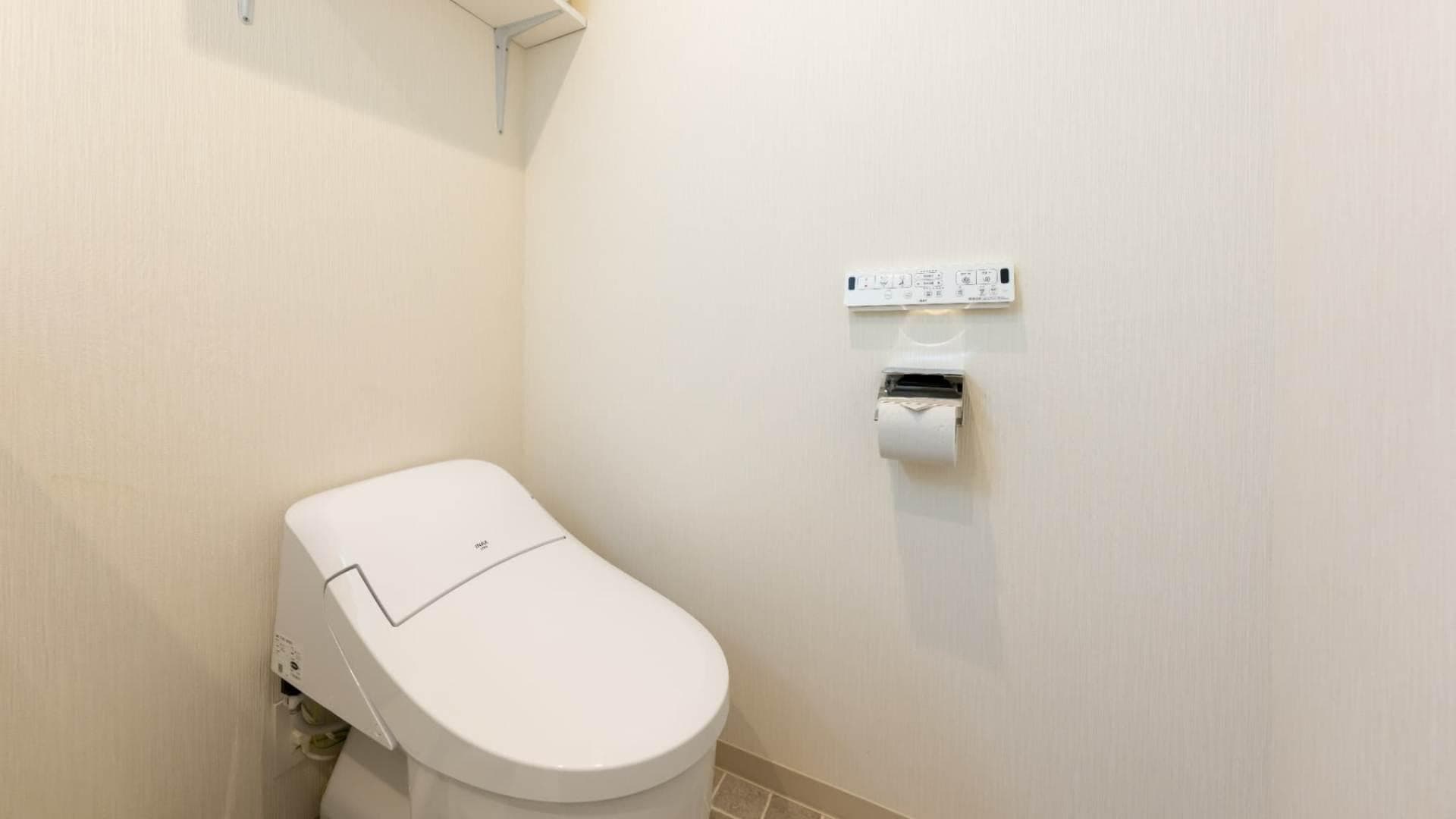 Room image 13