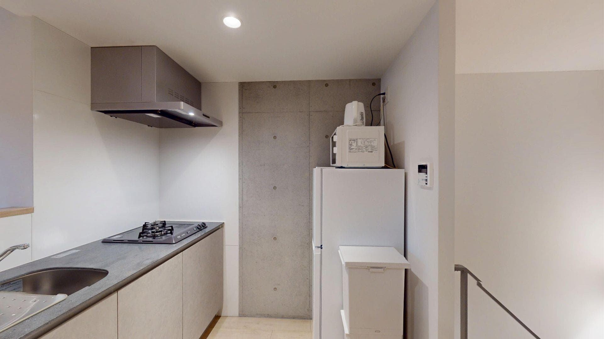 Room image 11