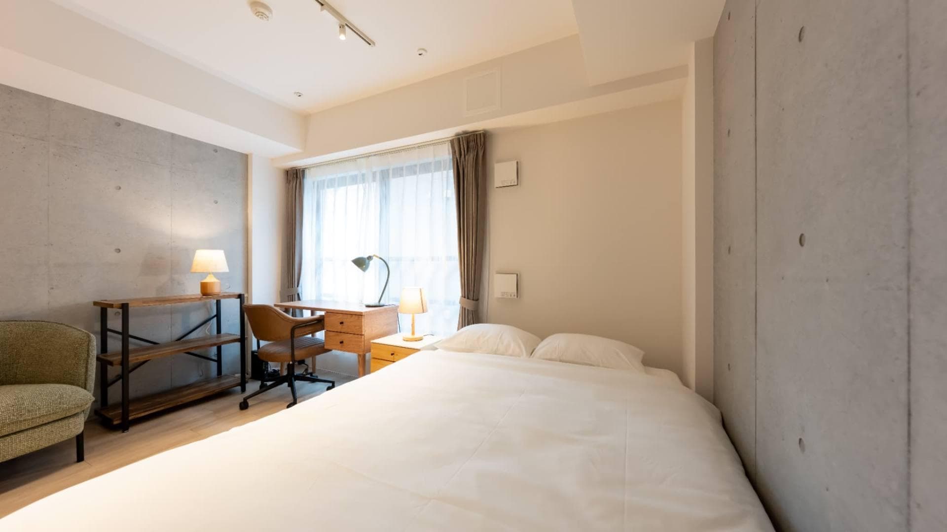 Room image 8