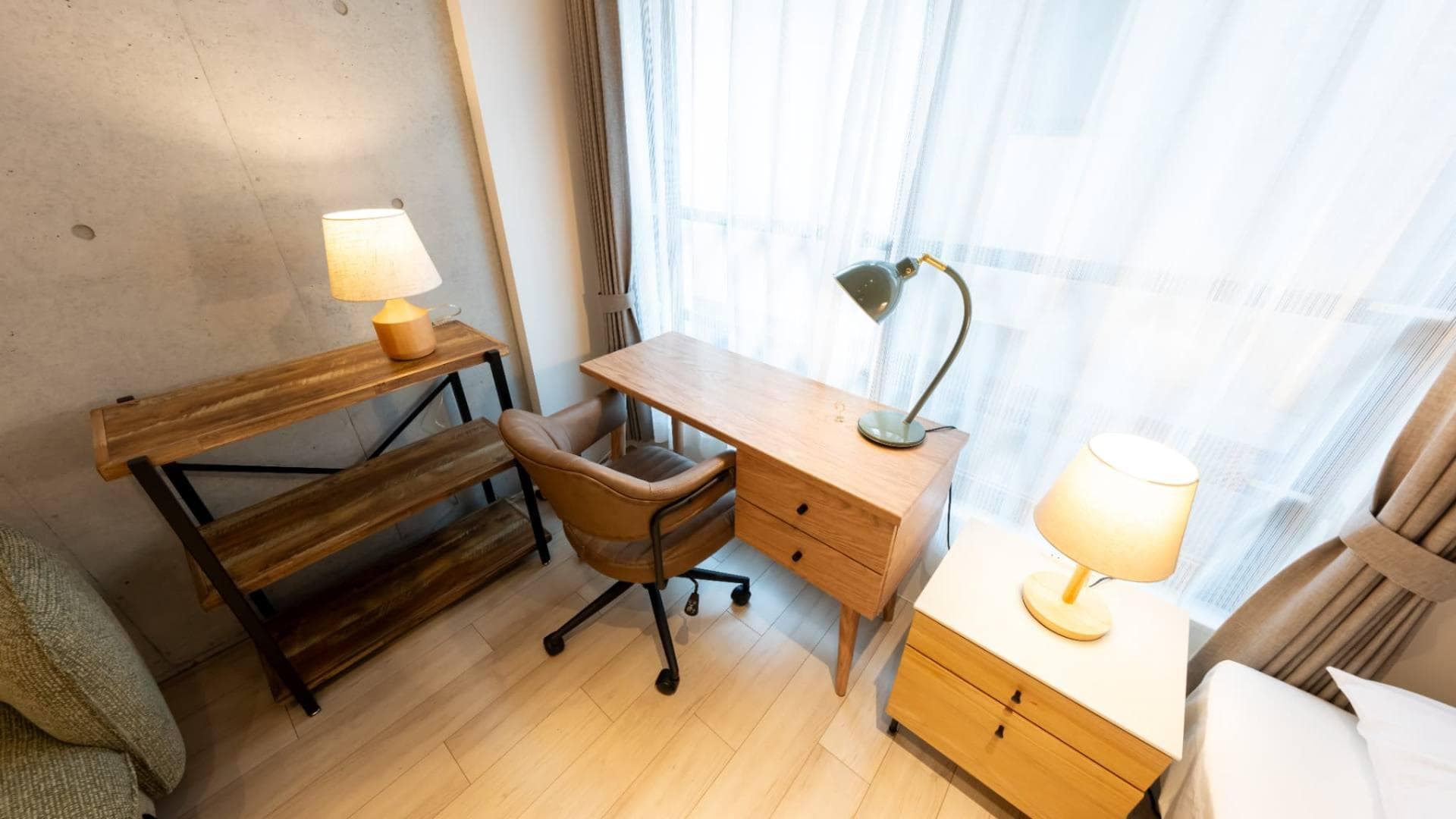 Room image 12