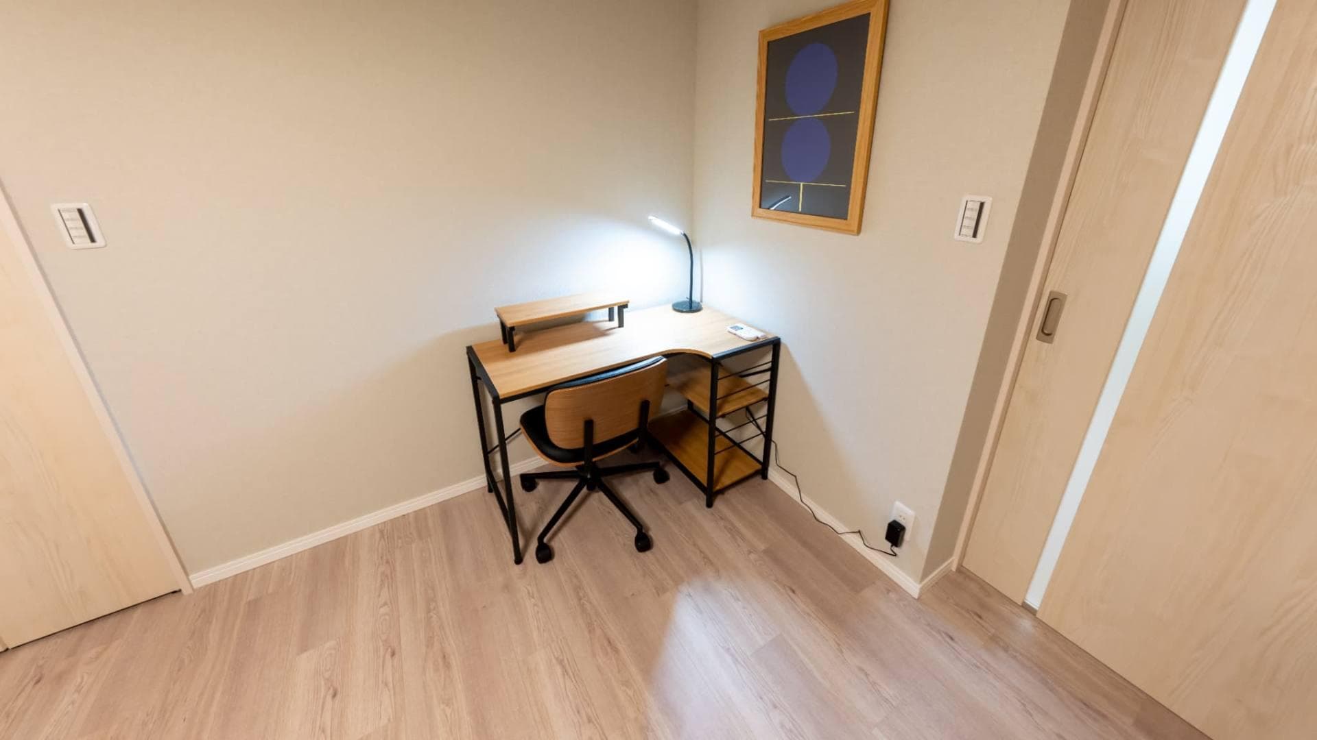 Room image 13