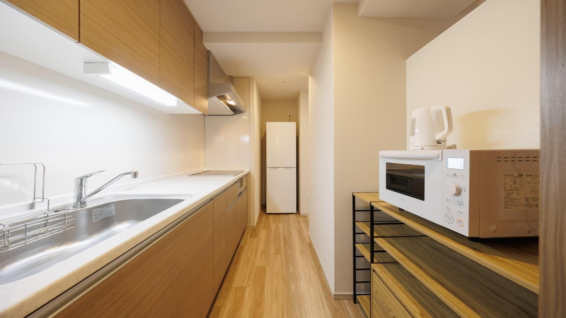 Room image 9