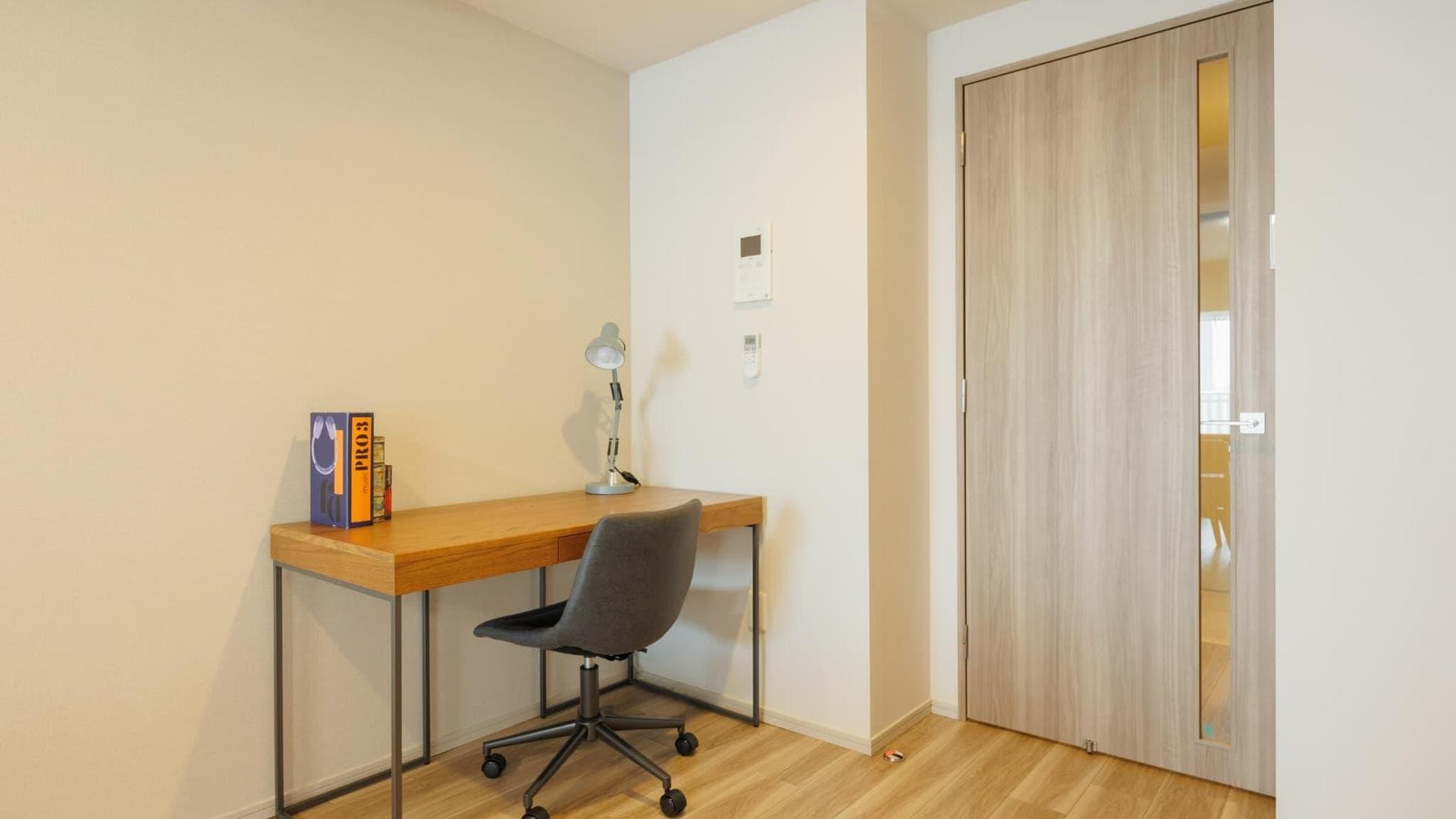 Room image 10