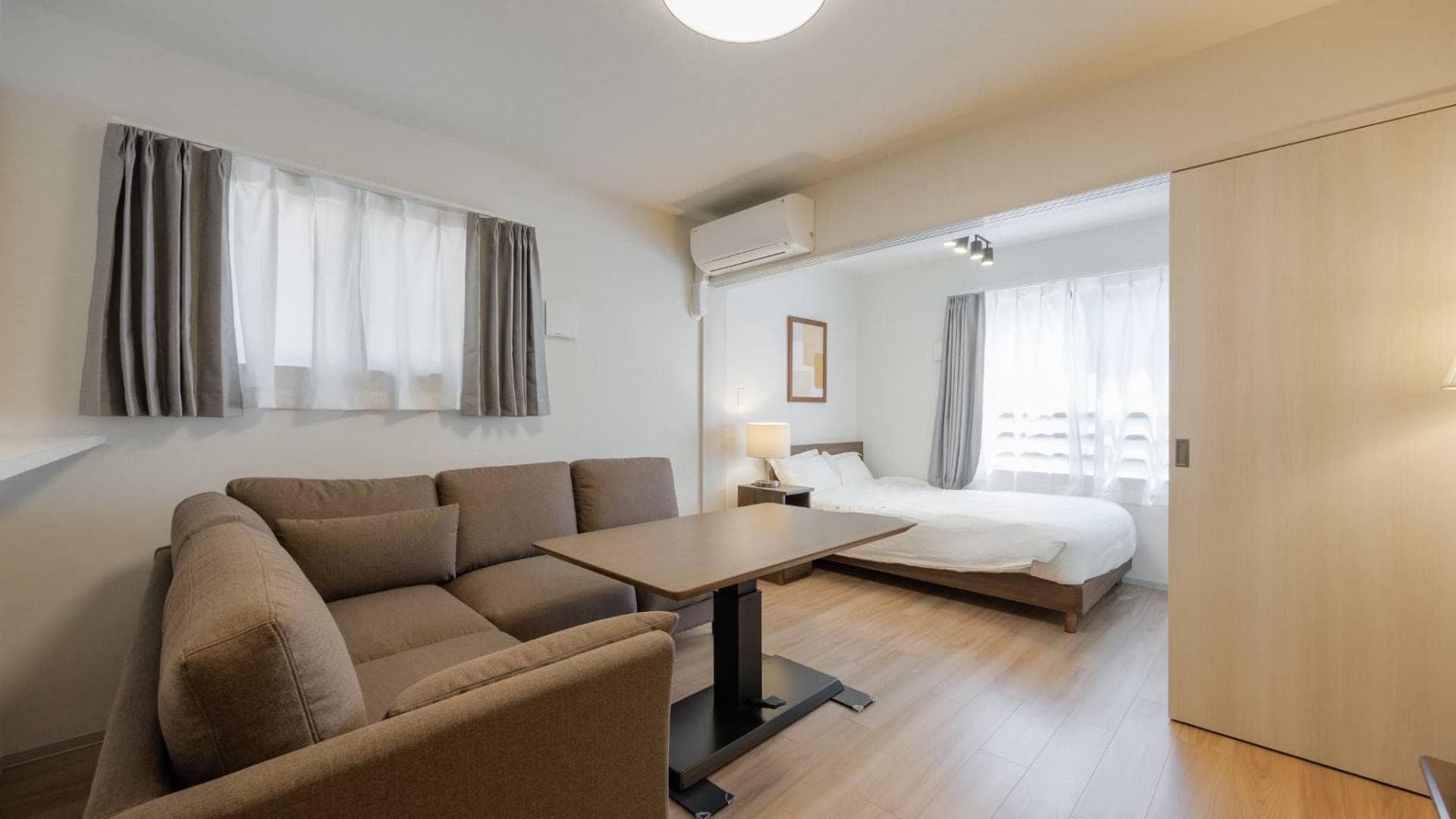 Room Image 18002900