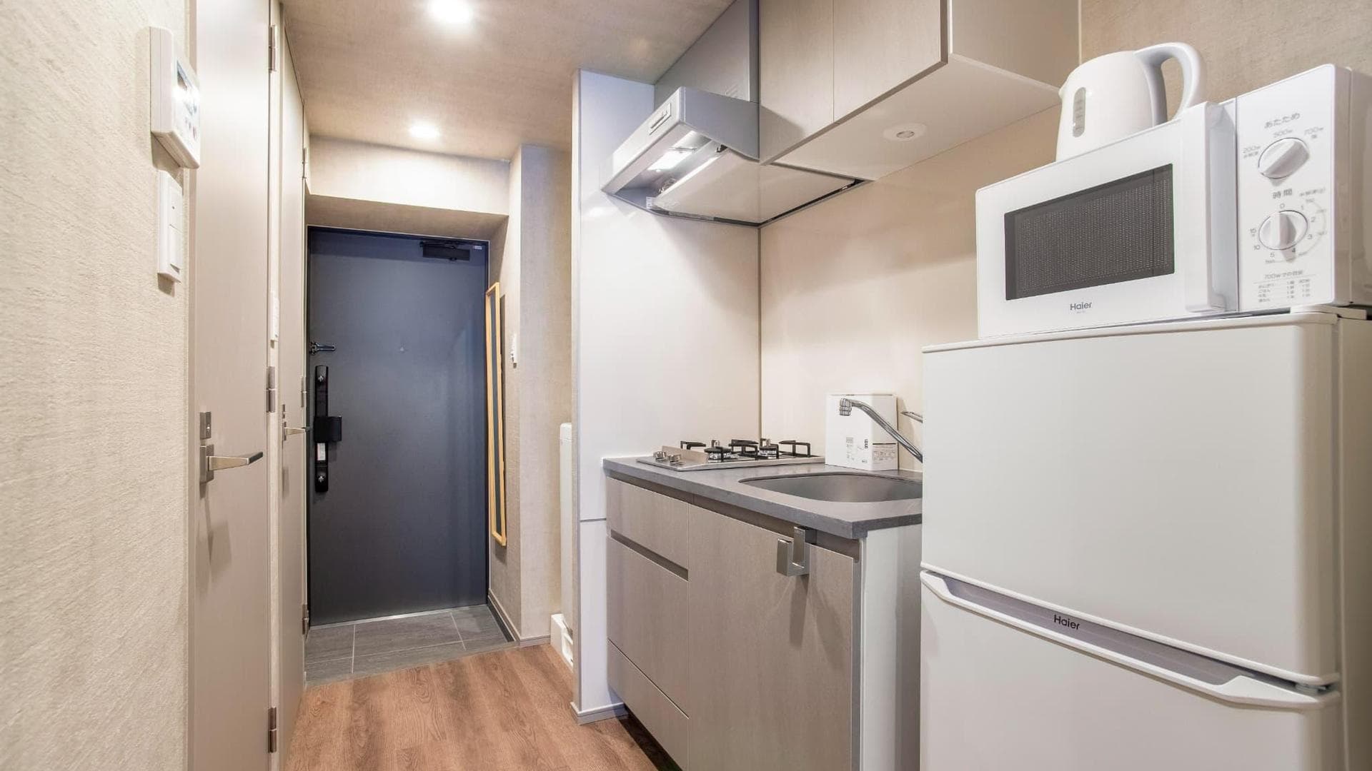 Room image 9