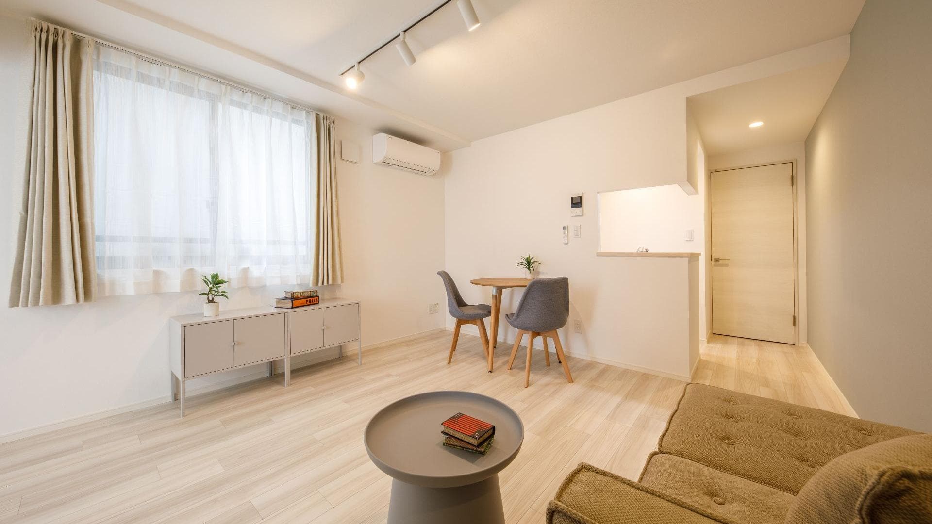 Room Image 18002641