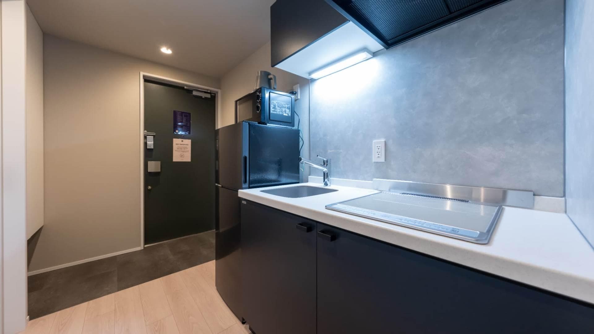 Room image 8