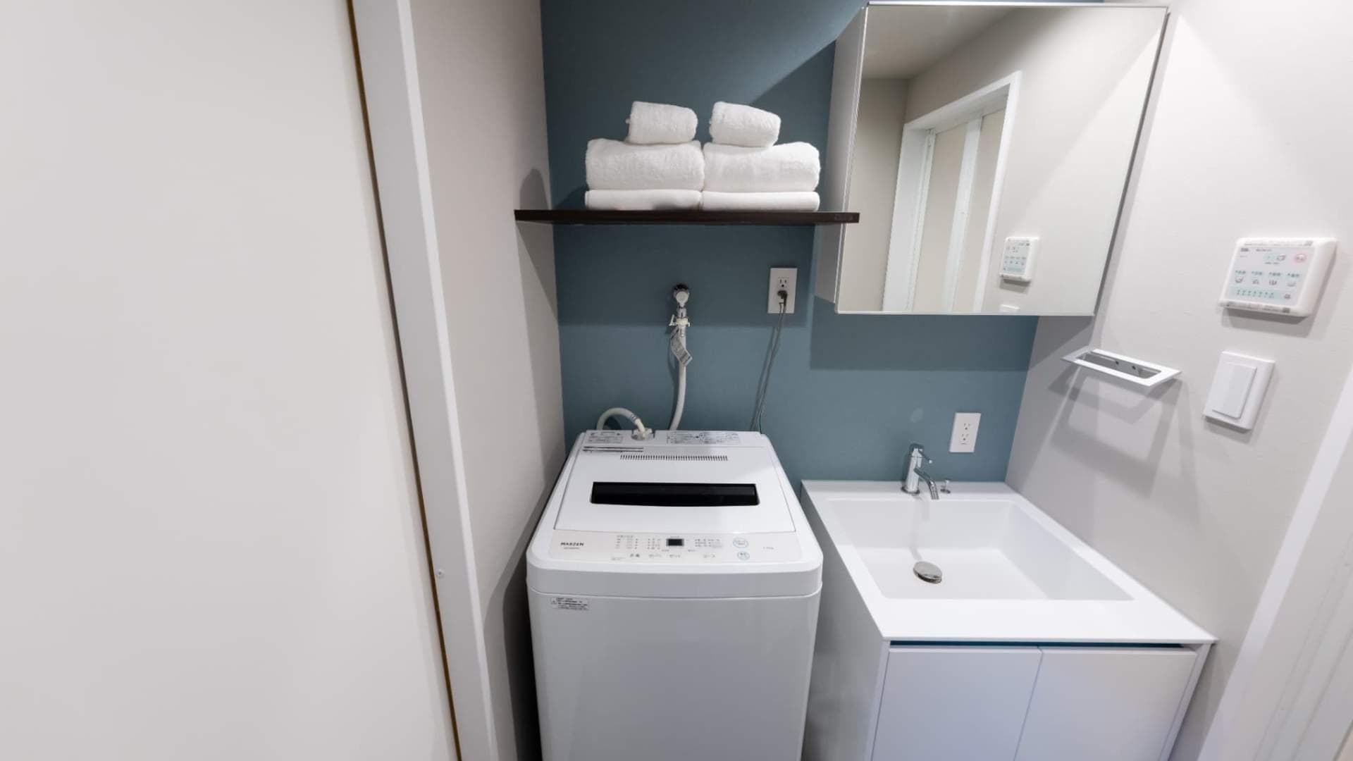 Room image 12