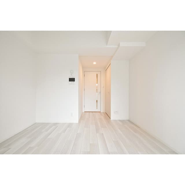 Room image 14