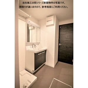 Room image 13