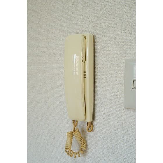 Room image 15