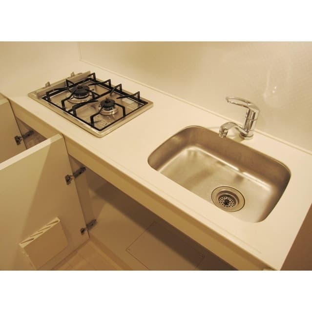 Room image 15