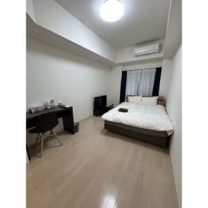 Room image 10