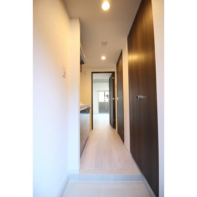 Room image 9