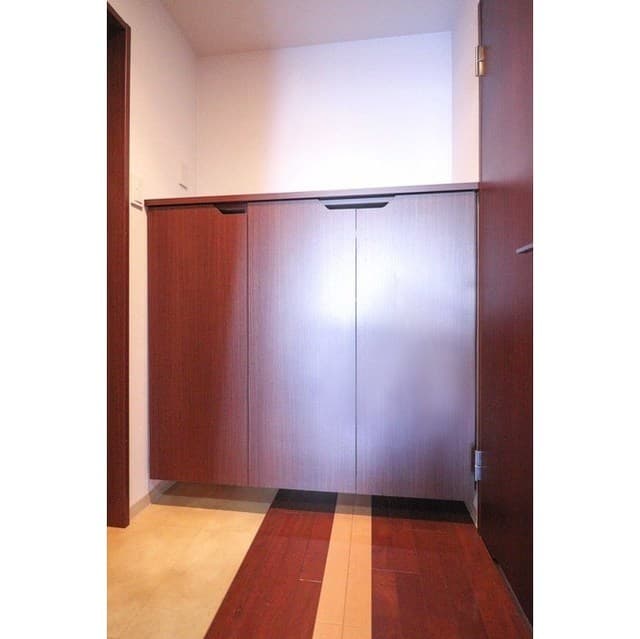 Room image 15