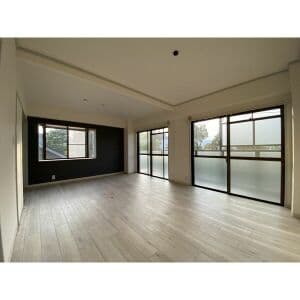 Room image 13