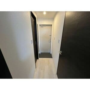 Room image 14