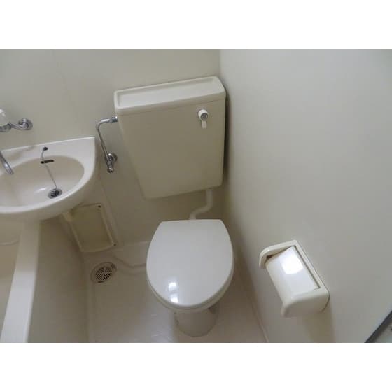 Room image 11
