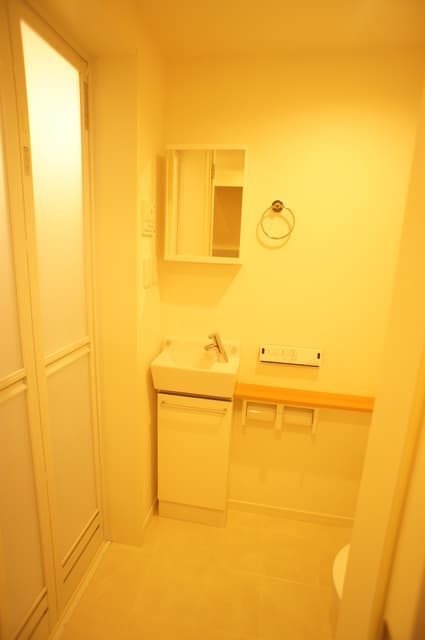 Room image 9