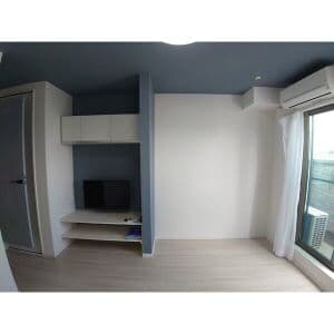 Room image 12