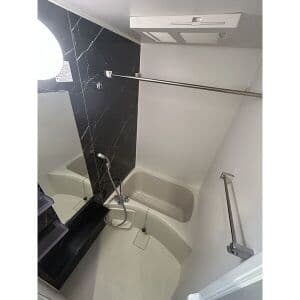 Room image 13