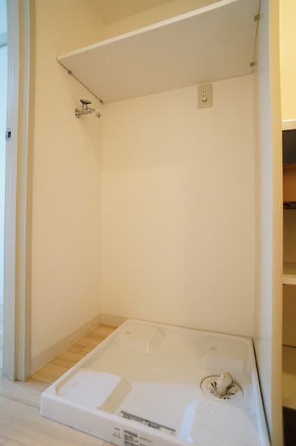 Room image 14