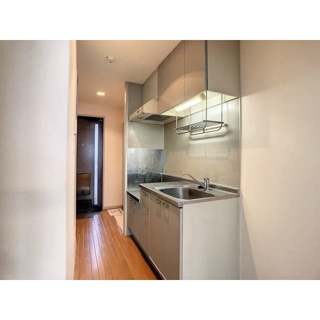 Room image 9