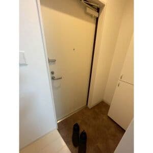Room image 14