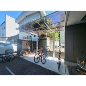 Room image 9