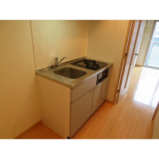 Room image 9
