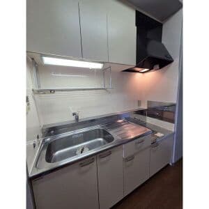 Room image 16