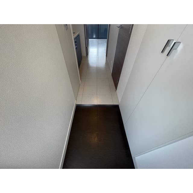Room image 15