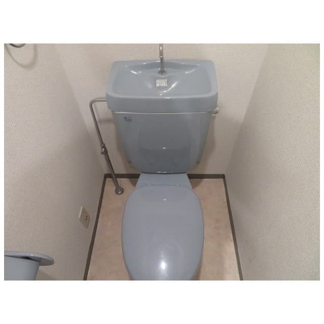 Room image 11