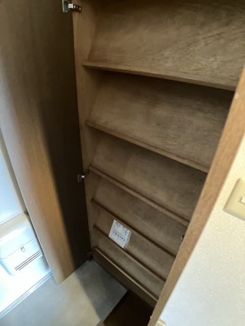 Room image 12
