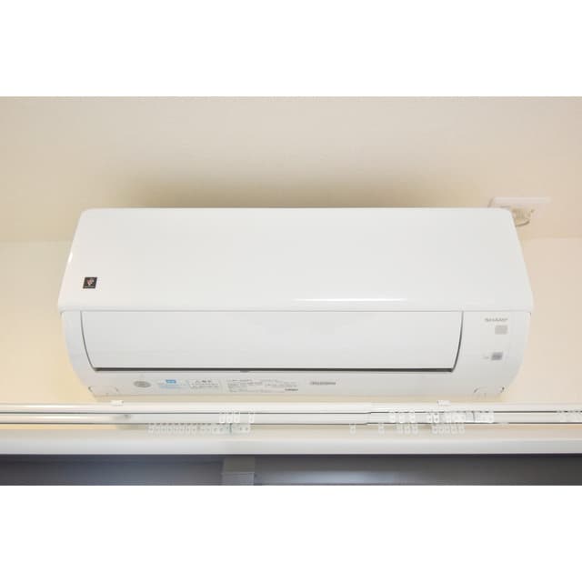 Room image 13