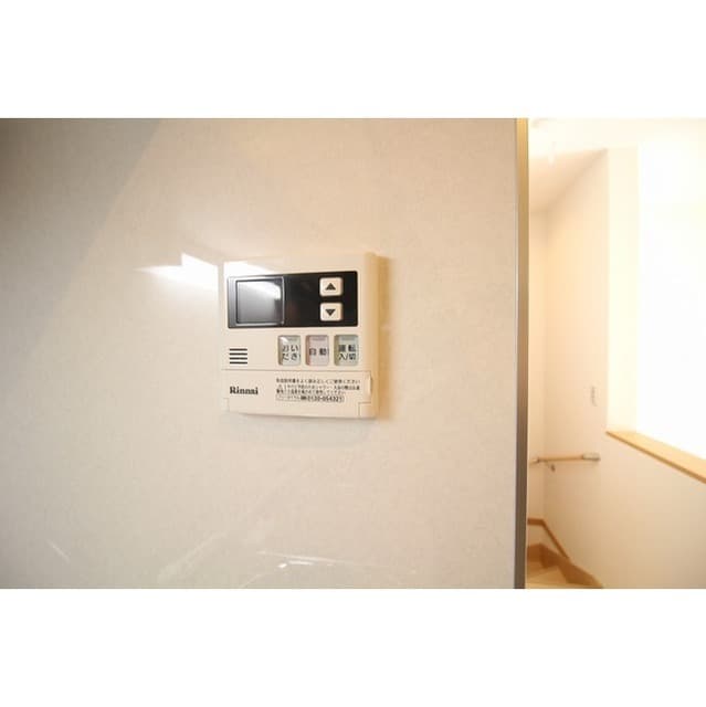 Room image 10