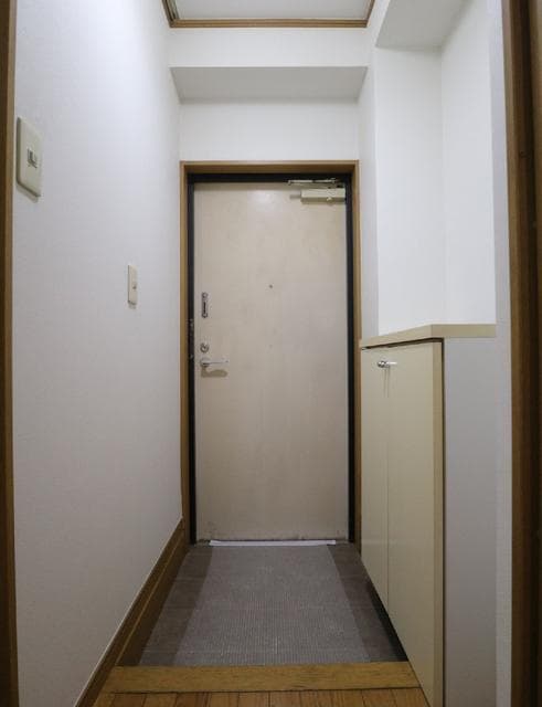 Room image 10