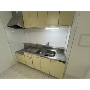 Room image 15