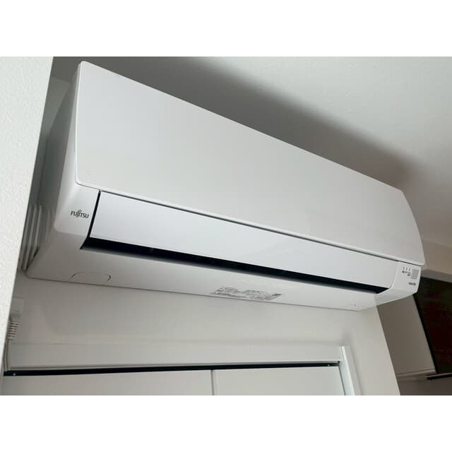 Room image 11