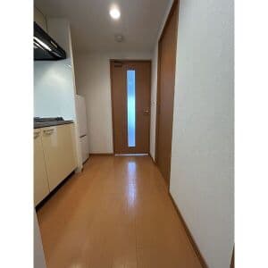 Room image 13