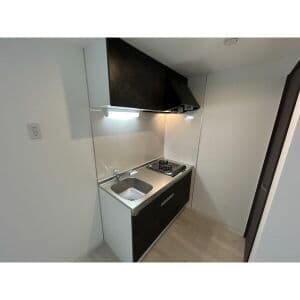 Room image 13
