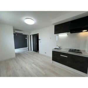 Room image 11